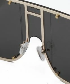 Luxe Festival Wear Luxe Robot Heart D Frame Sunglasses Festival Collection